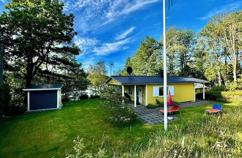 Torup House | Stuga in southern Sweden directly on the lake