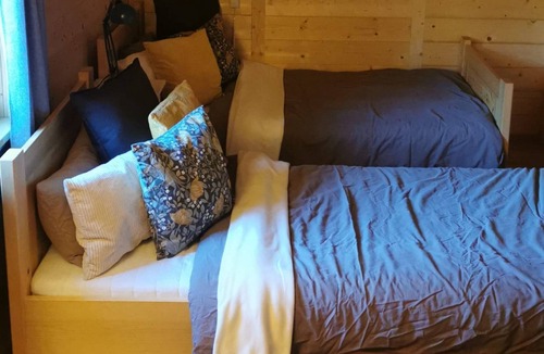 Skillingsfors House | Stuga Mörtbäcken - Your time out in the wilderness near Norway