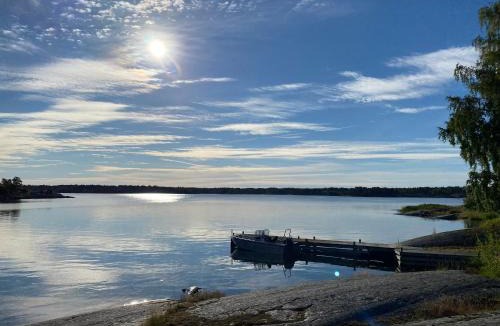 Moja House | Stuga på Möja-en skärgårdspärla i Kyrkviken
