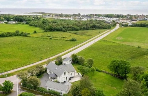 Varberg House | Stugan på Getterön, nära bad och stad