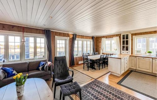 Vestre Slidre Apartment | Stunning Apartment In Røn With Sauna