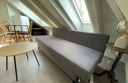 Stavanger Apartment | Stunning Hilltop Nest Unparalleled Views at BnB Ap 17