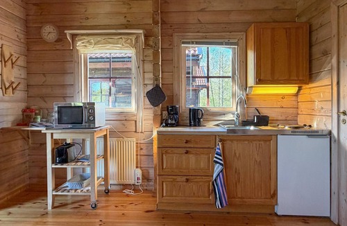 Arjang House | Stunning home in årjäng with sauna