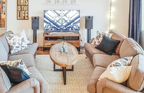 Arjang House | Stunning Home in Årjäng With 3 Bedrooms and Wifi