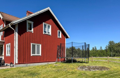 Aneby House | Stunning home in Aneby with ethernet internet