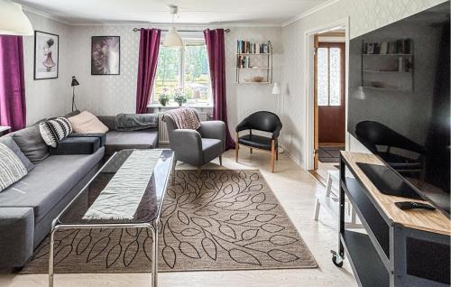 Aneby House | Stunning Home In Aneby With Ethernet Internet