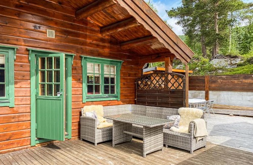 Bjorli House | Stunning Home In Bjorli With House A Panoramic View
