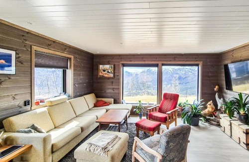 Borgund House | Stunning Home In Borgund With Sauna