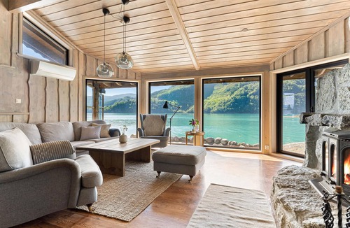 Etne House | Stunning home in Etne with sauna