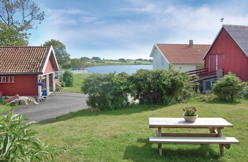 Farsund House | Stunning home in Farsund with WiFi