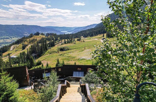 Skeikampen House | Stunning home in Fåvang with sauna