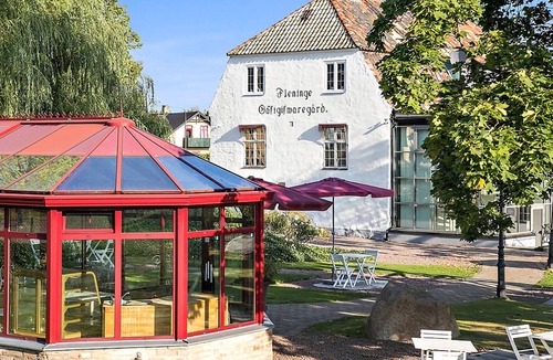 Fleninge House | Stunning home in Fleninge with WiFi