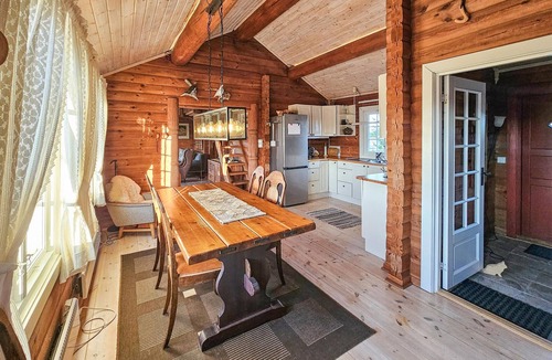 Flesberg House | Stunning home in Flesberg with sauna