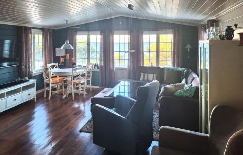 Frosta House | Stunning Home In Frosta With House Sea View