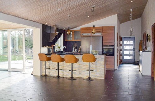 Listarum House | Stunning home in Gärsnäs with WiFi