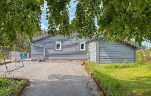 Austevoll House | Stunning Home In Kolbeinsvik With Wifi