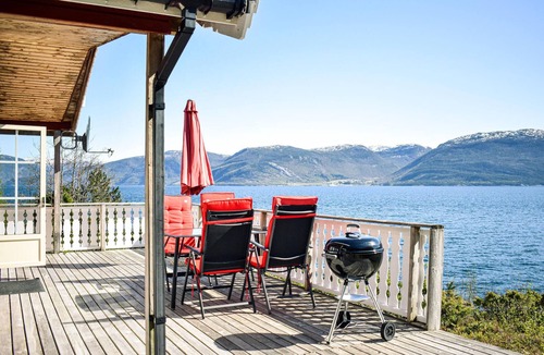 Brekke House | Stunning home in Lavik with WiFi