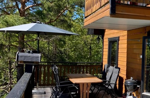 Osteraker O House | Stunning home in Ljusterö with 3 Bedrooms and WiFi