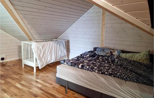 Lyngdal House | Stunning Home In Lyngdal With Wifi