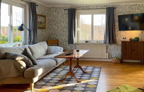 Mardaklev House | Stunning Home In Mårdaklev With Wifi