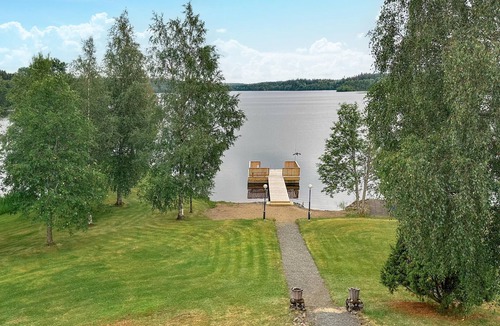Nassjo Municipality House | Stunning home in Malmbäck with kitchen