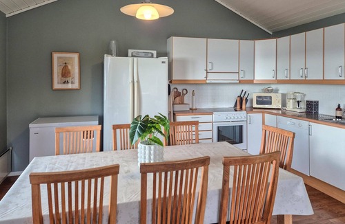 Hervik House | Stunning home in Nedstrand with sauna