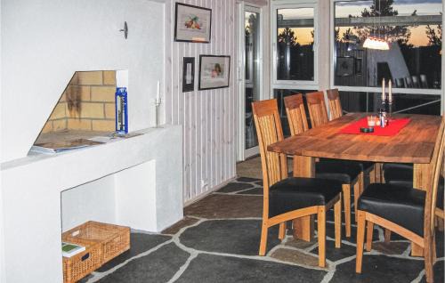 Risor House | Stunning Home In Risør With Sauna