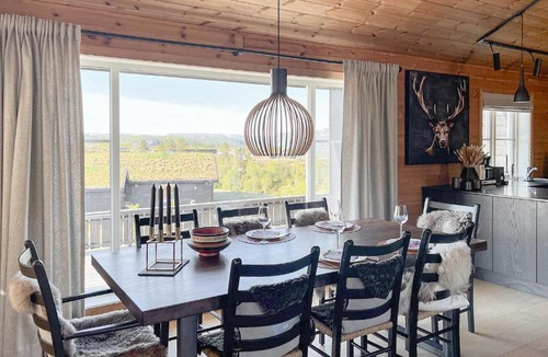 Fidjeland House | Stunning Home In Tjørhom With Sauna