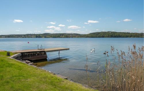 Tranas Municipality House | Stunning Home In Tranås With Lake View