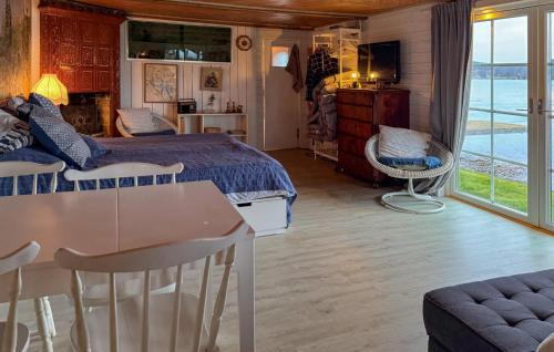 Tranas Municipality House | Stunning Home In Tranås With Lake View