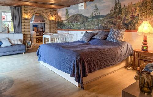 Tranas Municipality House | Stunning Home In Tranås With Lake View