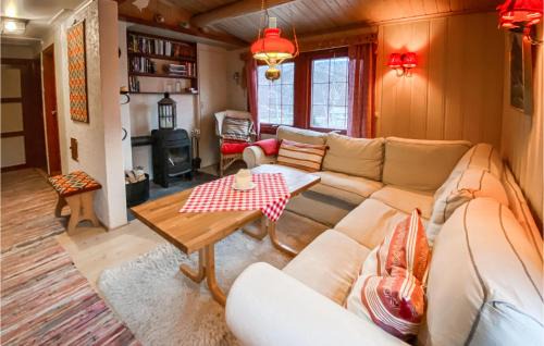 Tyinkrysset House | Stunning Home In Tyinkrysset
