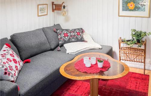 Peru-Lidhem House | Stunning Home In Västervik With Kitchen
