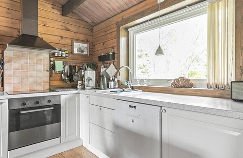 Vastra Torup House | Stunning home in Västra Torup with WiFi