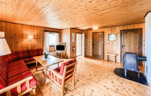 Nord-Fron House | Stunning Home In Vinstra With Sauna