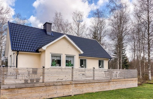 Vittsjo House | Stunning home in Vittsjö with WiFi