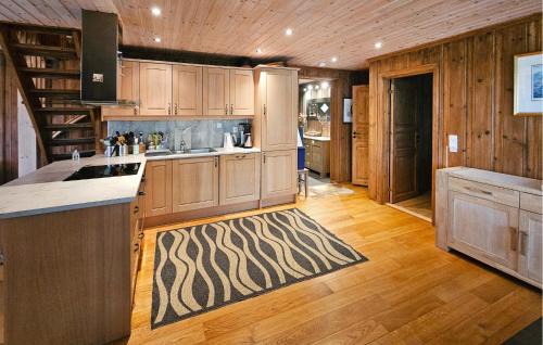 Kviteseid House | Stunning Home In Vrådal With Sauna
