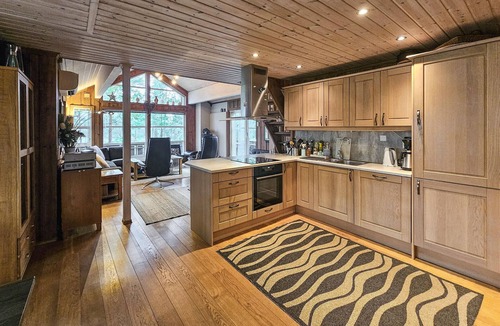 Kviteseid House | Stunning home in Vrådal with sauna