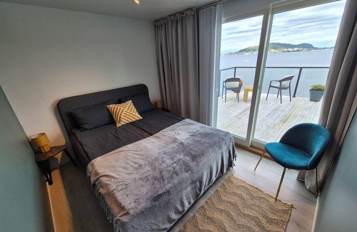 Alesund House | Stunning home with grand fjord and mountain views