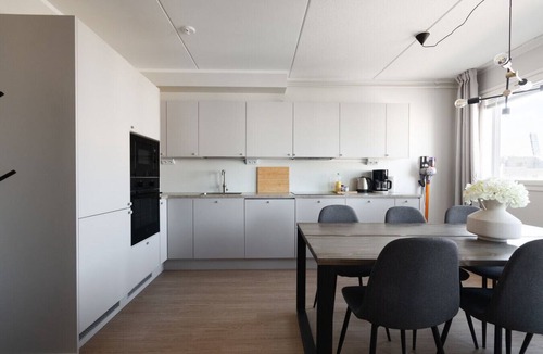 Etelainen District Apartment | Stylish 2-bedroom family apartment w/sauna, parking
