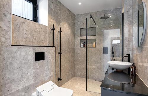Kista Villa | Stylish and spacious family home
