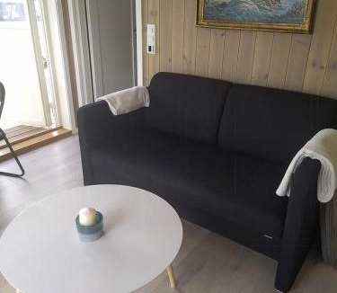 Arendal House | Stylish Cabin Experience In Beautiful Surroundings