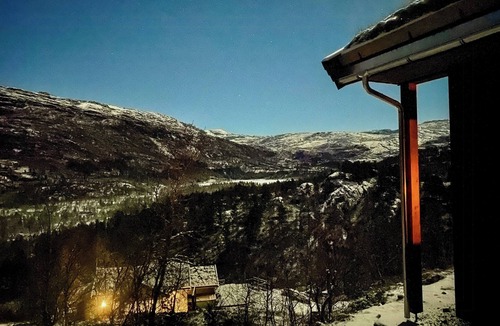 Odda House | Stylish cabin in scenic surroundings