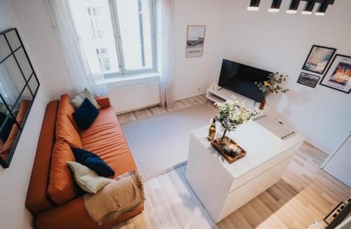 Hietalahti Apartment | Stylish & Cozy Studio in Central Helsinki
