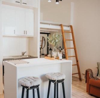 Hietalahti Apartment | Stylish & Cozy Studio in Central Helsinki