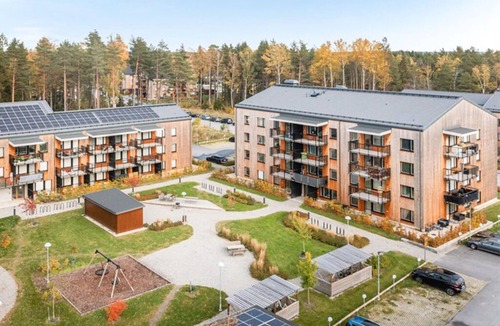 Upplands-Bro Municipality Apartment | Stylish Flat Just 35 Min from Stockholm Centraln