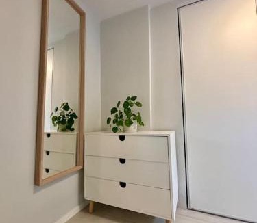 Nordstrand Apartment | Stylish Flat - Lush Garden Views