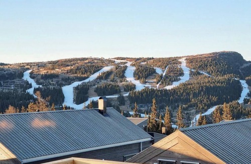 Skeikampen House | Stylish modern cabin in charming Kvitfjell