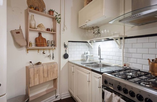 Kungsholmen Apartment | Stylish Studio w/Prized Courtyard, Kungsholmen