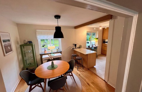Ljungby House | Stylish Villa, Terrace & Garden